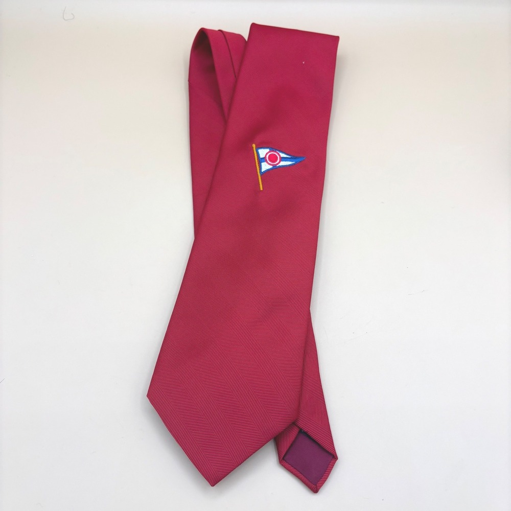 Lilly Dache Mens Red Herringbone Nautical‎ Pennant Silk Blend Tie Vintage USA